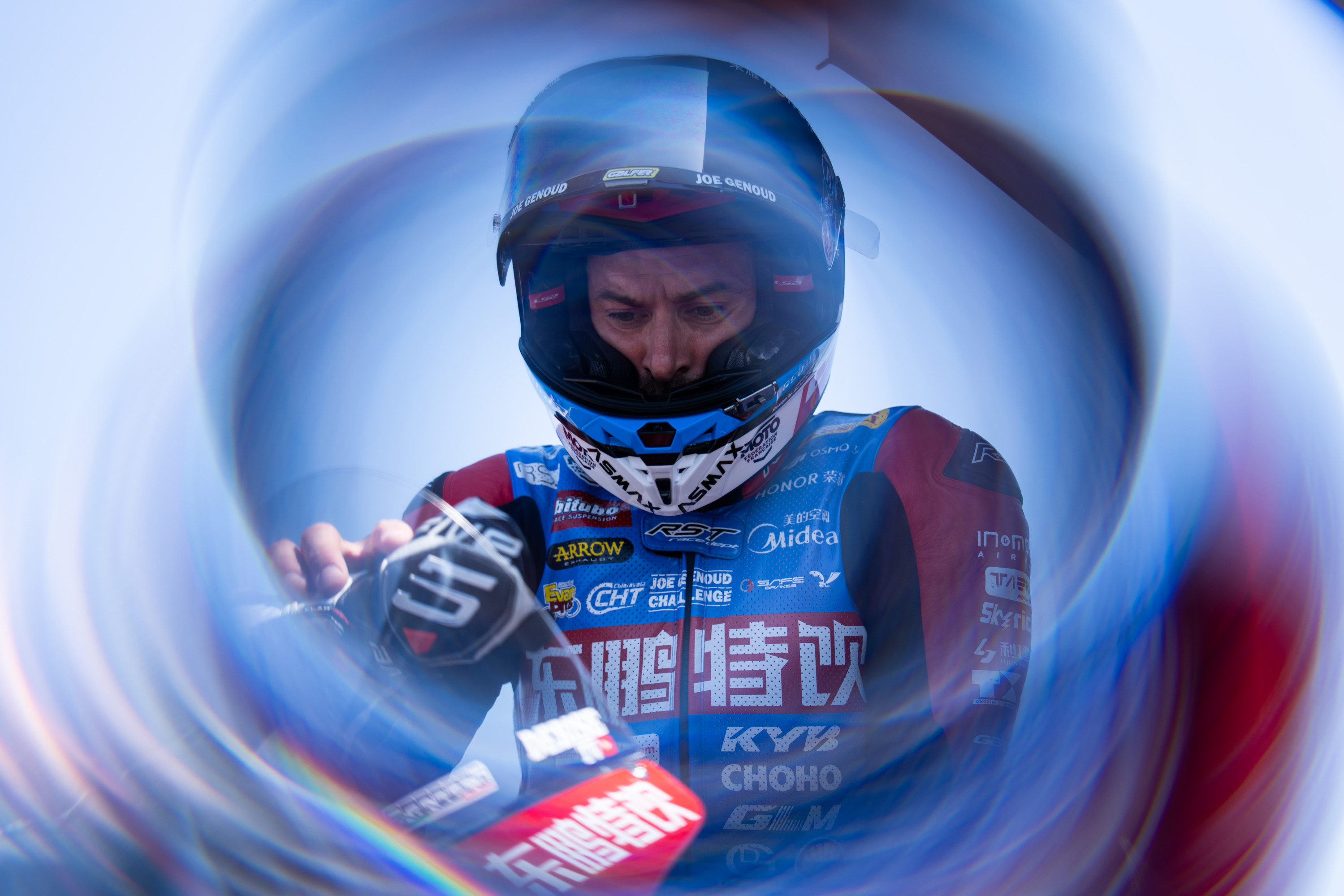 R2_Debise_wSBK_R8_Donington_AR-09 (2) R2_Debise_wSBK_R8_Donington_AR-09 (2)